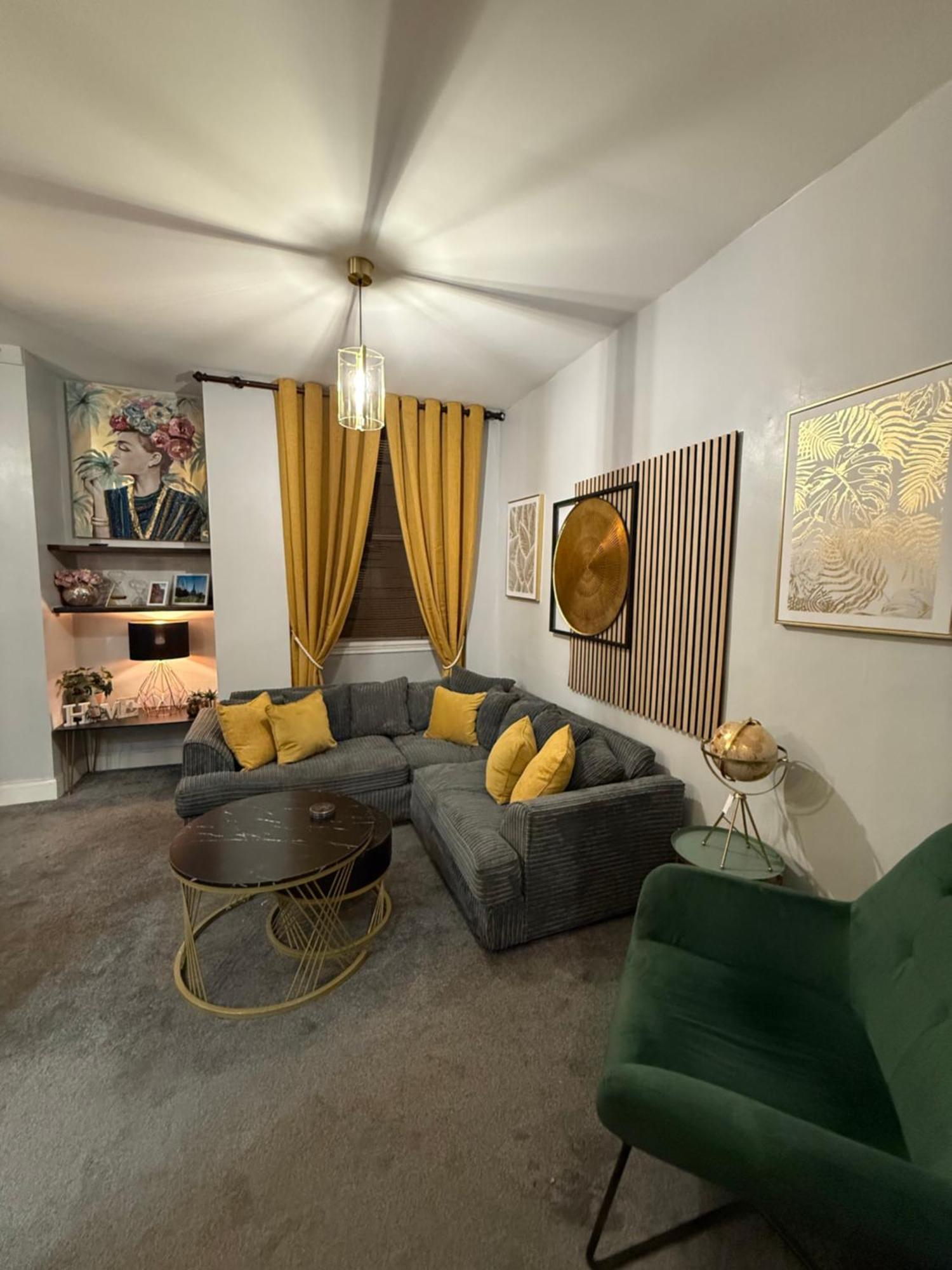 Two Bedroom Apartment-Central Edinburgh-Old Town-Licensed Eksteriør billede