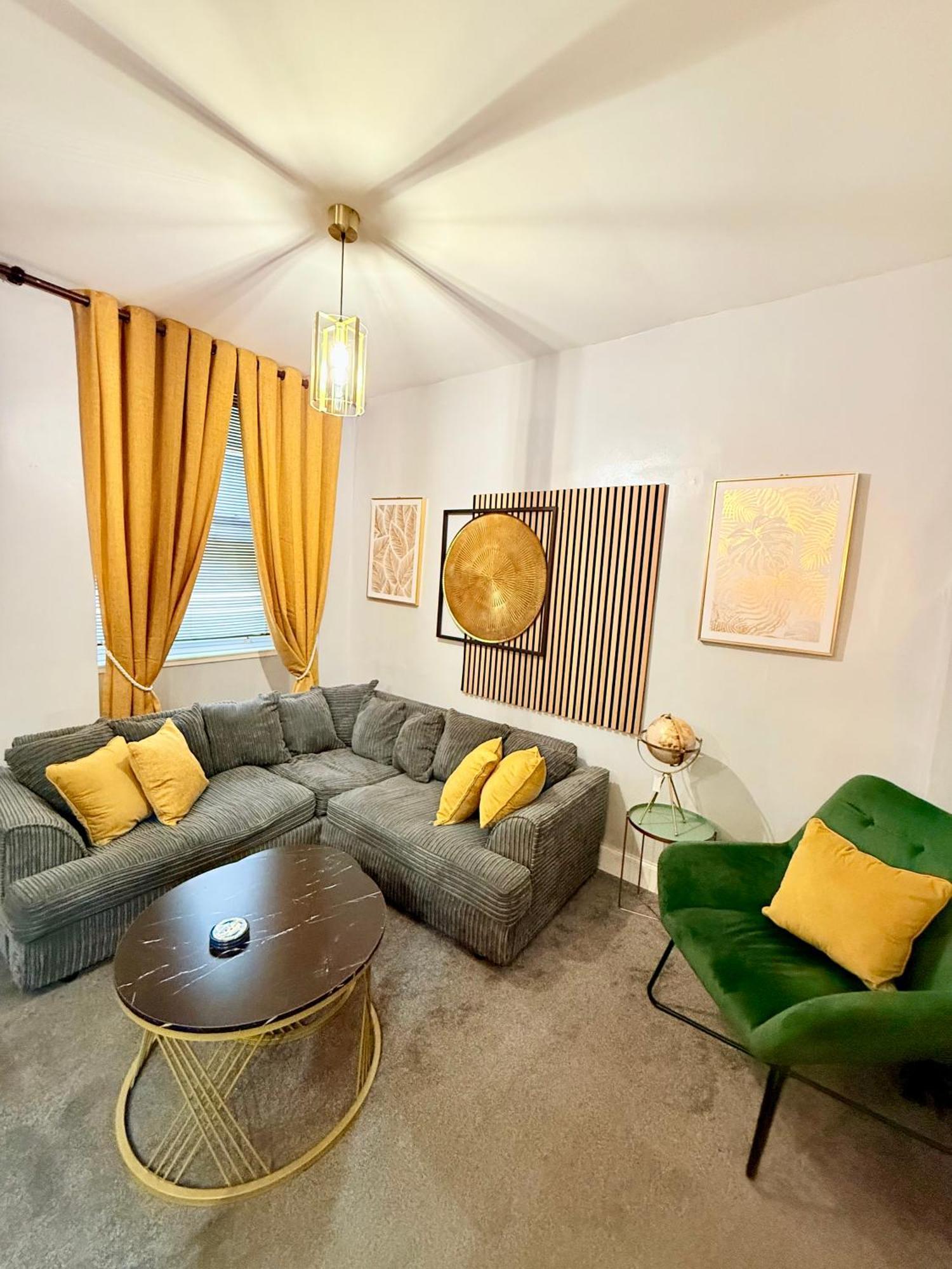 Two Bedroom Apartment-Central Edinburgh-Old Town-Licensed Eksteriør billede