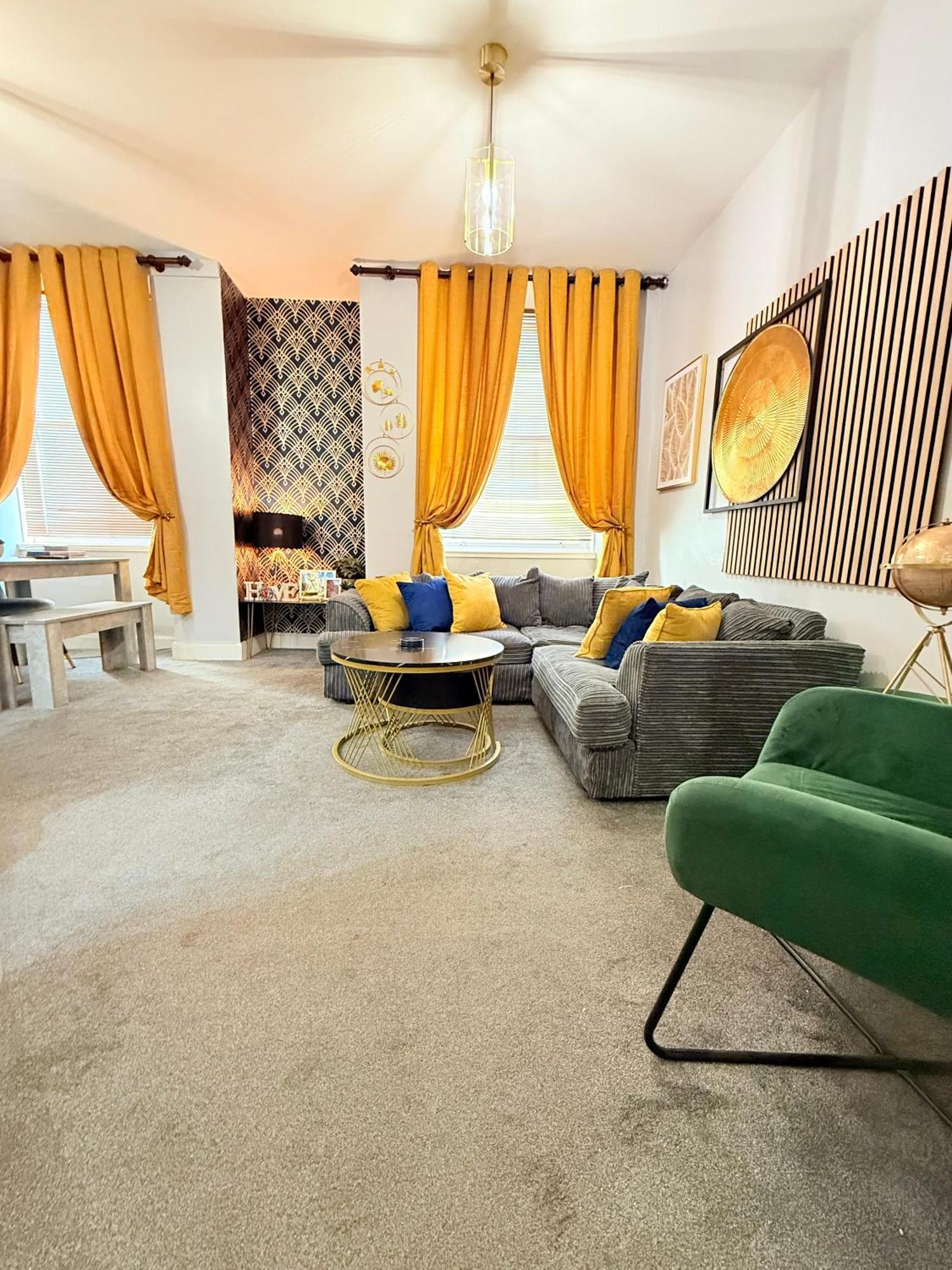 Two Bedroom Apartment-Central Edinburgh-Old Town-Licensed Eksteriør billede