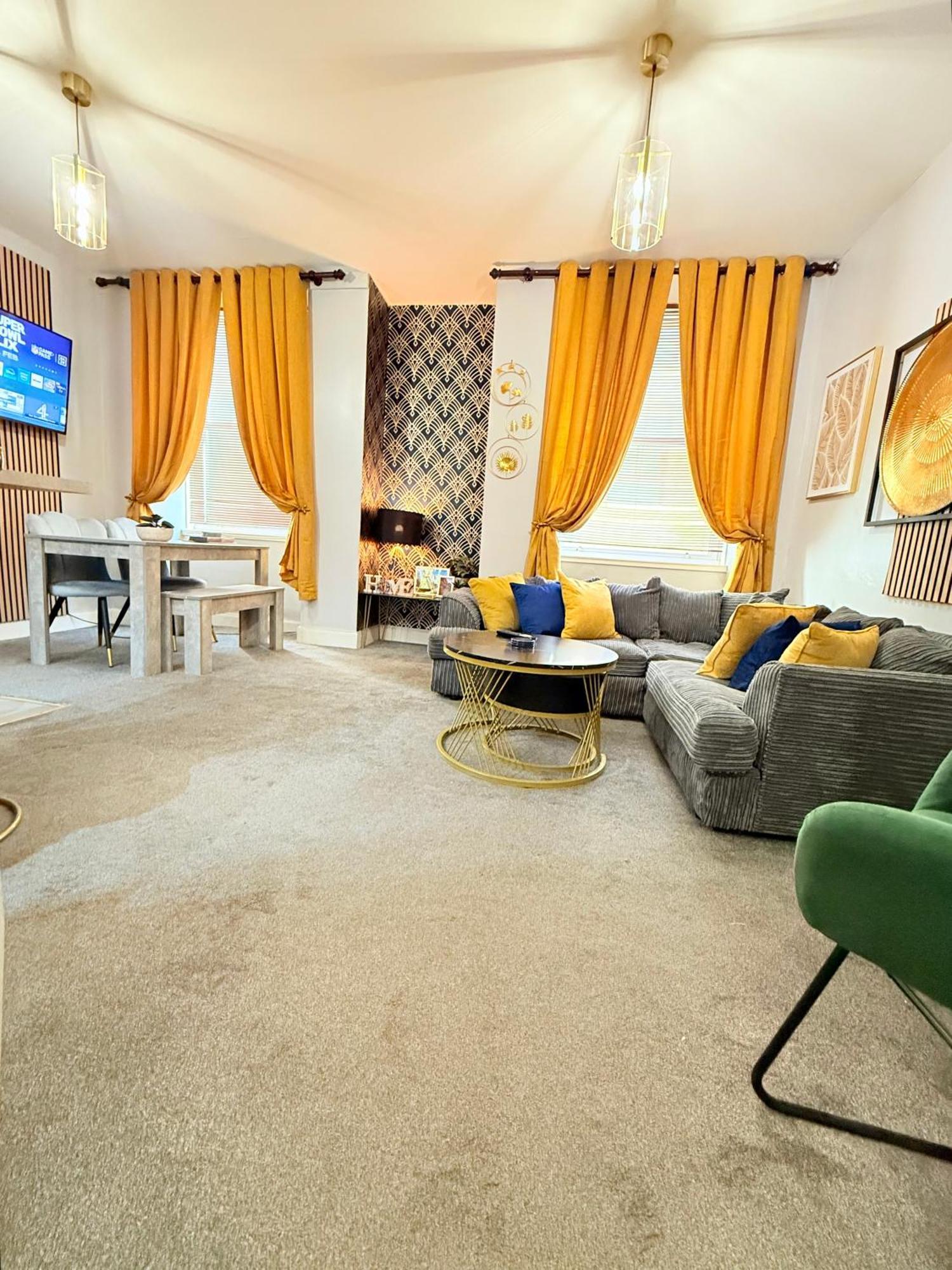 Two Bedroom Apartment-Central Edinburgh-Old Town-Licensed Eksteriør billede